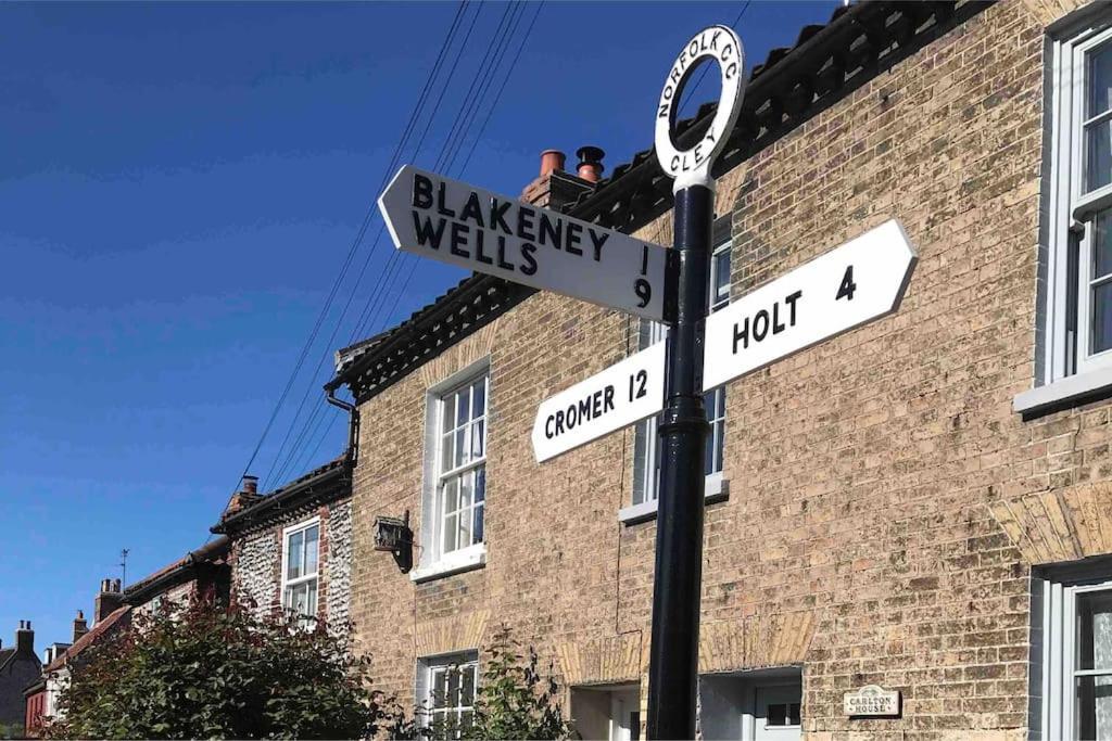 Lovely Quiet Cottage Sleeps 4 Adults, 4 Children, Dog Friendly Cley next the Sea Exterior foto