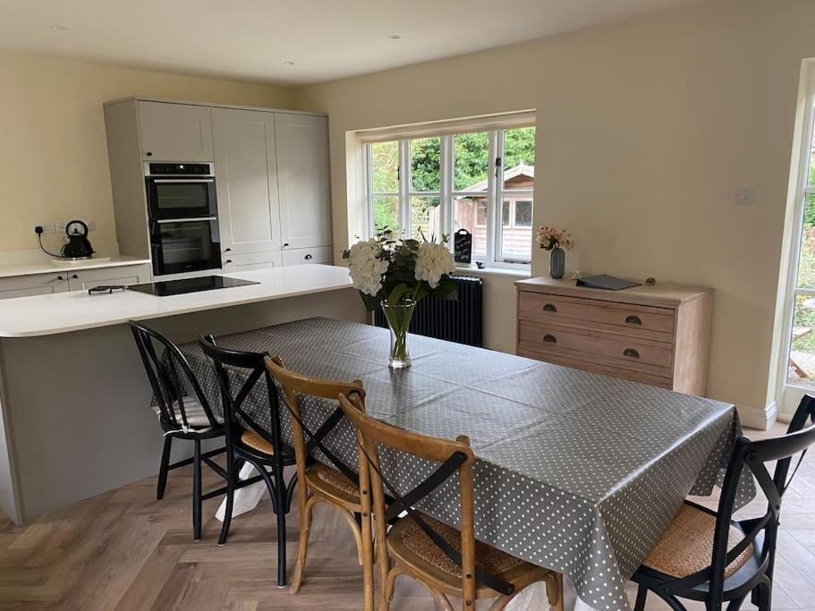 Lovely Quiet Cottage Sleeps 4 Adults, 4 Children, Dog Friendly Cley next the Sea Exterior foto