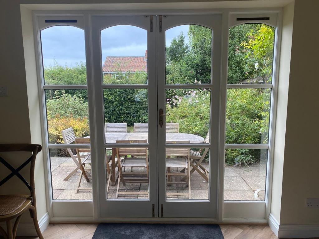 Lovely Quiet Cottage Sleeps 4 Adults, 4 Children, Dog Friendly Cley next the Sea Exterior foto